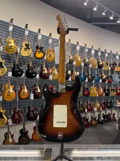 Squier - 037-4010-500 2